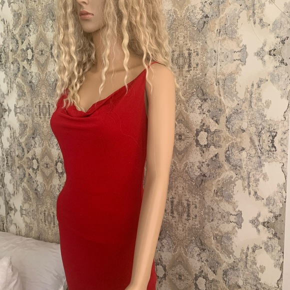 SET OF 3 RED DRESSES ! - Picture 11 of 12